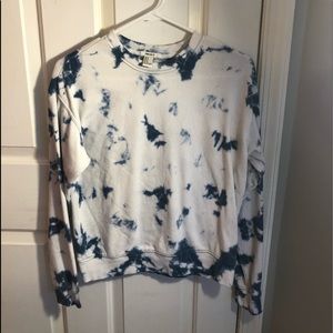Tie-dyed long sleeve